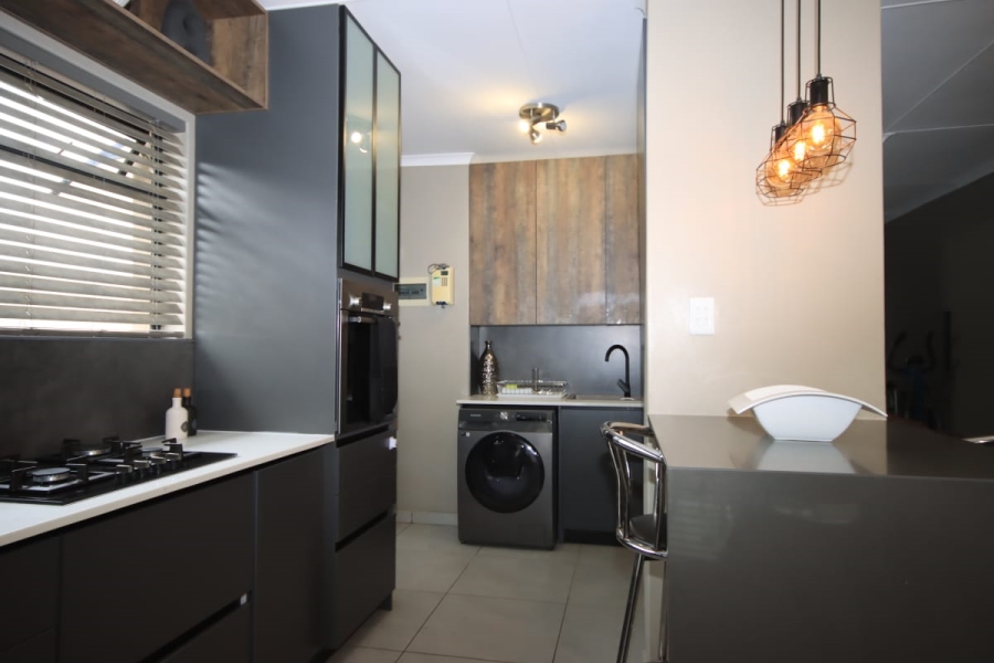 To Let  Bedroom Property for Rent in Kidds Beach Eastern Cape